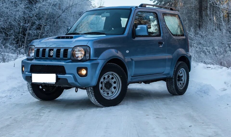 Куплю сузуки джимни б у. Suzuki Jimny 2011 год. Сузуки Джимни 2011. Сузуки Джимни 2011 года. Suzuki Jimny III Рестайлинг 1, 2011.