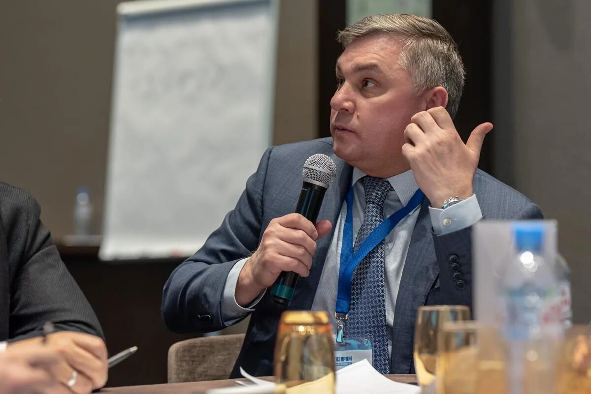 Хантиев юси. Пётр михайлович фрадков. Презентация газпром. Форум генерального директора. Развивающиеся фонды.