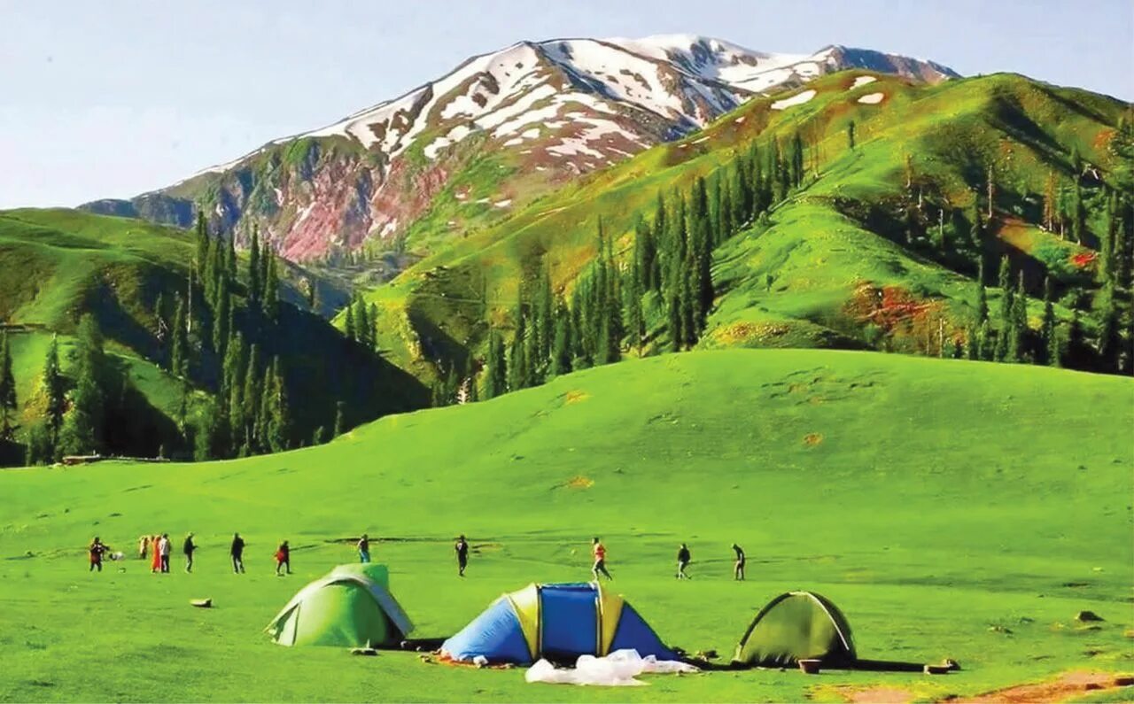 Долина Чапрот Пакистан. Naran Kaghan. Долина пхандер Пакистан. Наран Пакистан. The view is beautiful