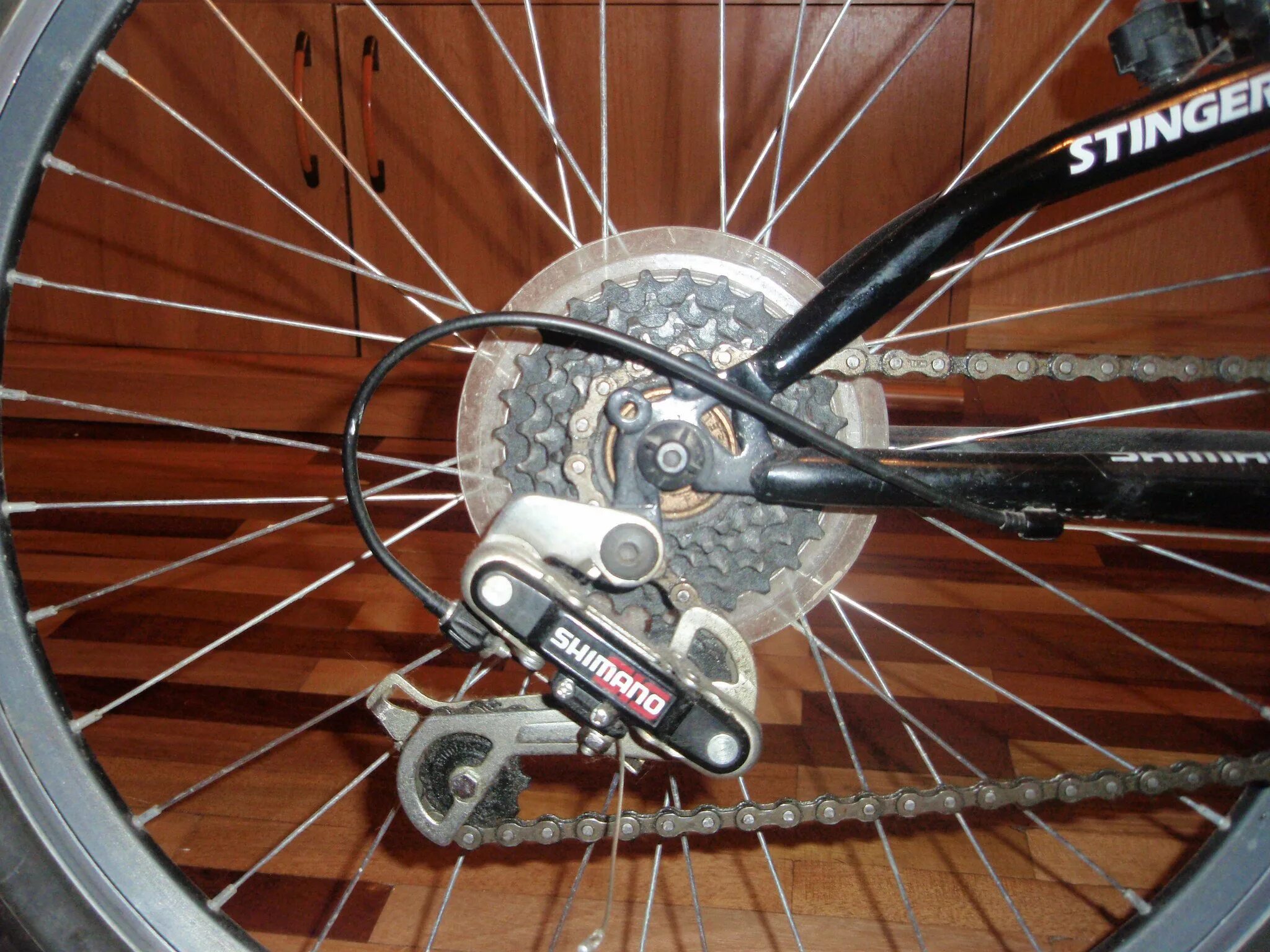 Какое заднее колесо поставить на велосипед. Заднее колесо stels 830. Stinger Wasp велосипед заднее колесо. Заднее колесо Стингер 29. Заднее колесо скоростного велосипеда Iron Fox.