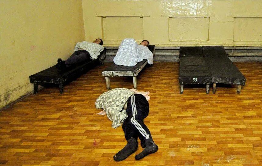 Современные российские вытрезвители. Государственный вытрезвитель. Медицинский вытрезвитель. Женский вытрезвитель в москве. Медицинский вытрезвитель.