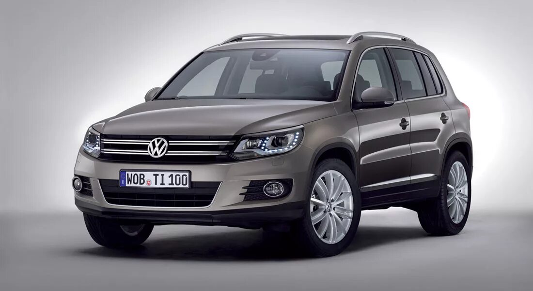 Фольц фаген. Машина Volkswagen Tiguan. Tiguan 2013. Tiguan 2015. Тигуан 2015.