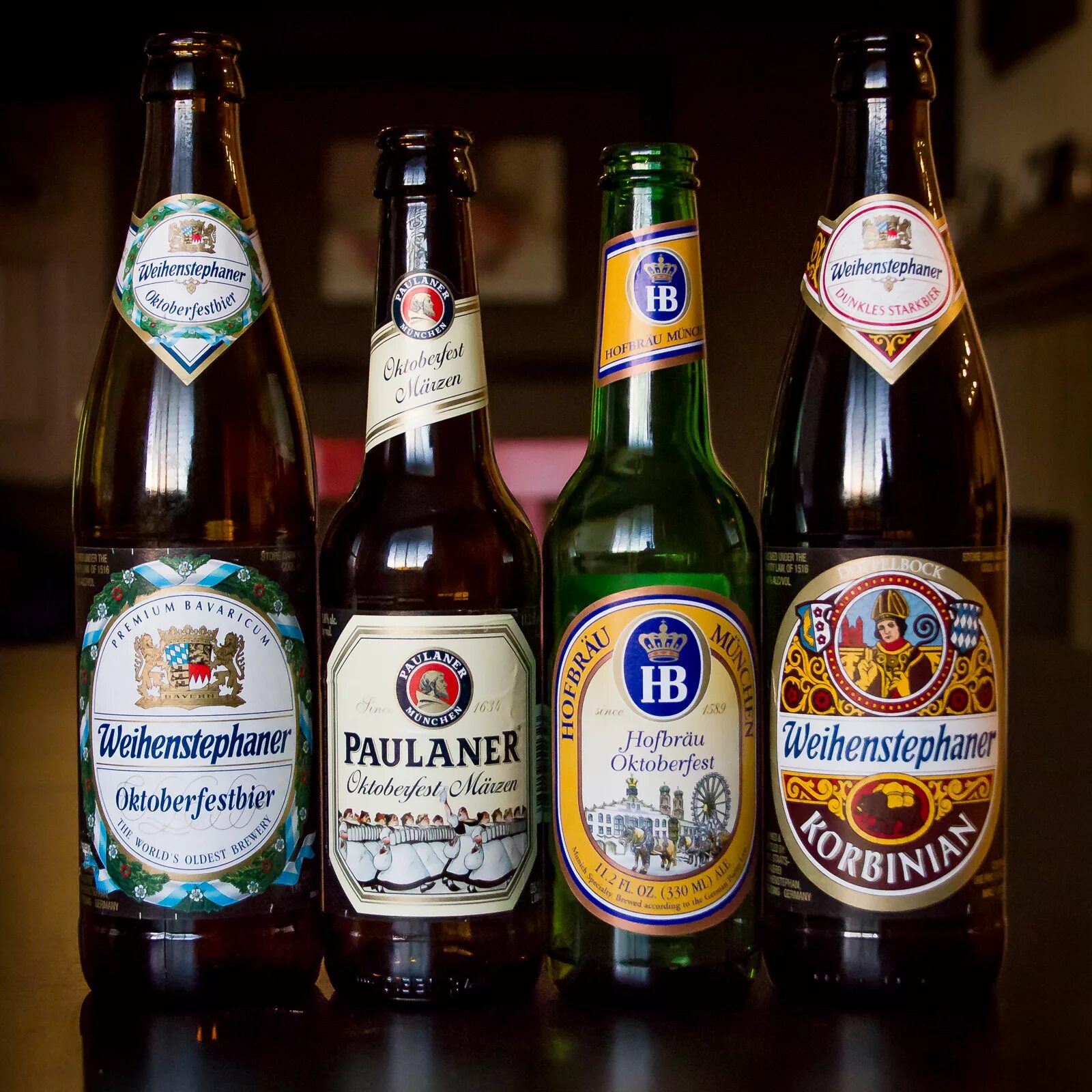 Пиво германия купить. Пиво Германия Weihenstephaner. Хофброй пиво. Хофброй Октоберфест. Пиво Hofbrau Oktoberfest.