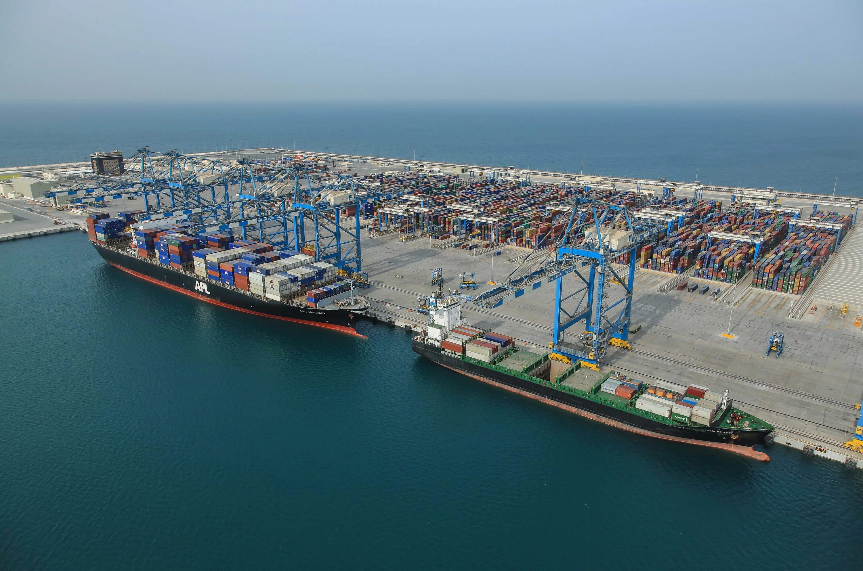 Ли порт. Jebel ali порт. порт абу даби. порт халифа абу даби. порт mv2.