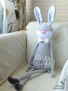 Зайцы игрушки из ткани