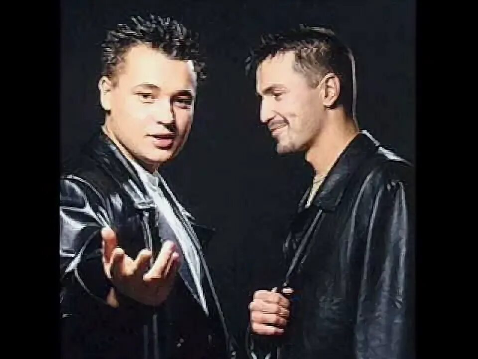 Группа руки вверх 2002. Группа руки вверх 2000. Руки вверх вологда 25 мая. Руки вверх 10 лет назад слушать. Группа руки вверх фото.