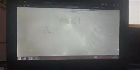 Убрать пятна экране ноутбука