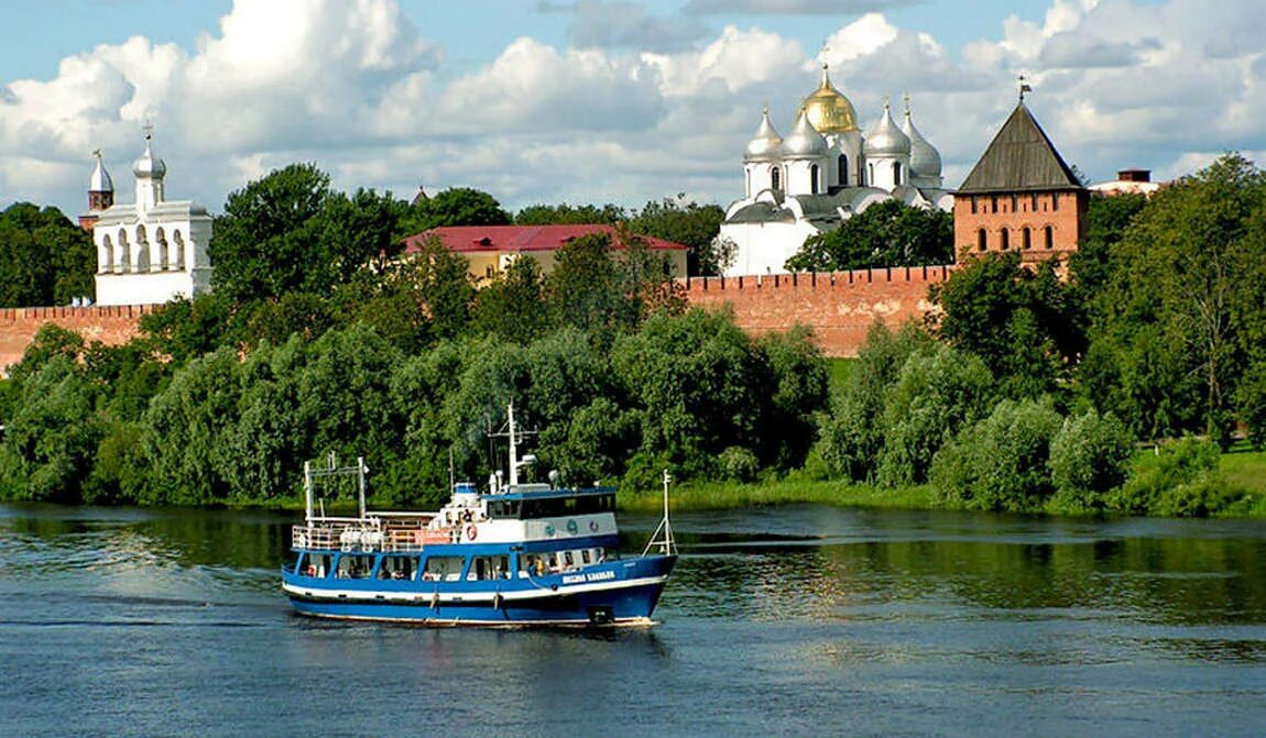 Великий Новгород. Великий Новгород Кремль. Великий Новгород Великий Новгород. Великий Новгород Кремль летом. Тур новгород псков