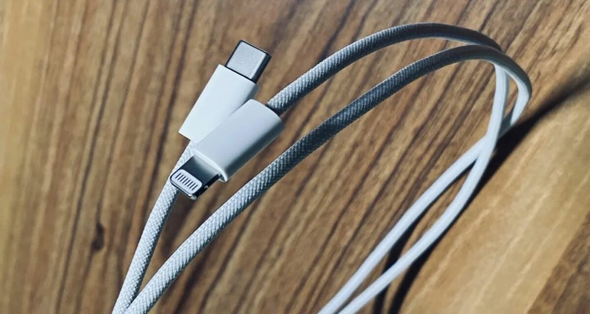 Провод Apple Lightning 12. Apple 3.5 Cable Lightning. Разъём Lightning iphone 12. Кабель Apple Lightning to USB 2m md819zm/a. Кабель lightning купить оригинал