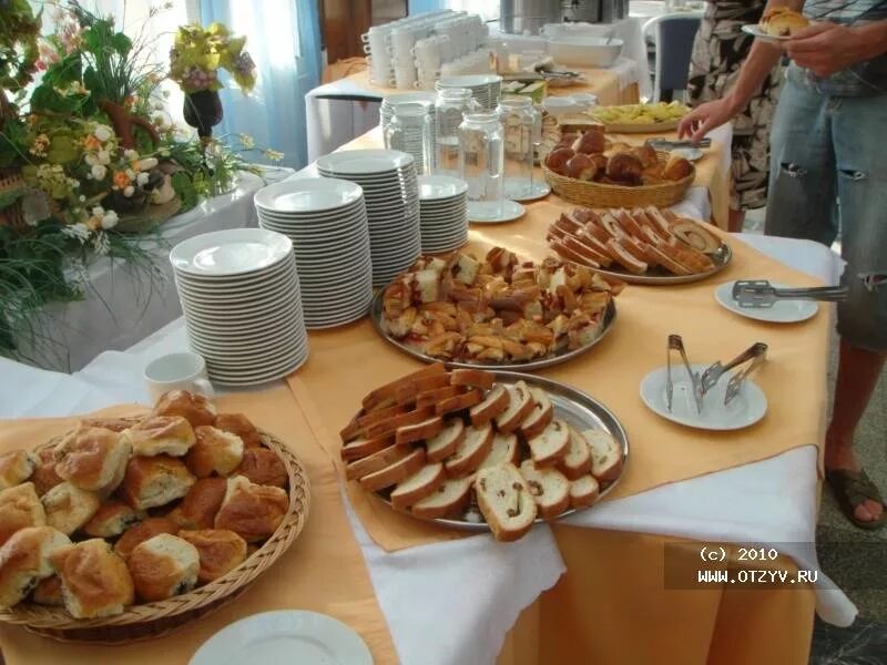 Самшитовая роща абхазия шведский стол. Самшитовая роща шведский стол. Самшитовая роща санаторий питание. Санаторий самшитовая роща пицунда. Самшитовая роща санаторий питание.