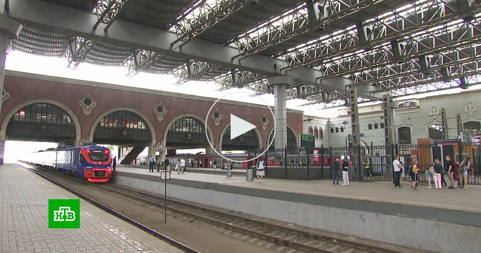 Мцд три вокзала. Станция каланчевская мцд 2. Мцд поезда. Мцд три вокзала. Станция каланчевская мцд 2.