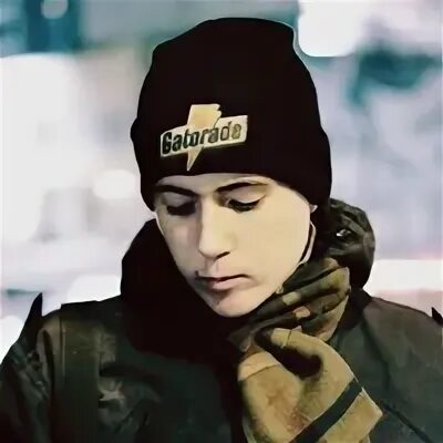 Мир 28 лет