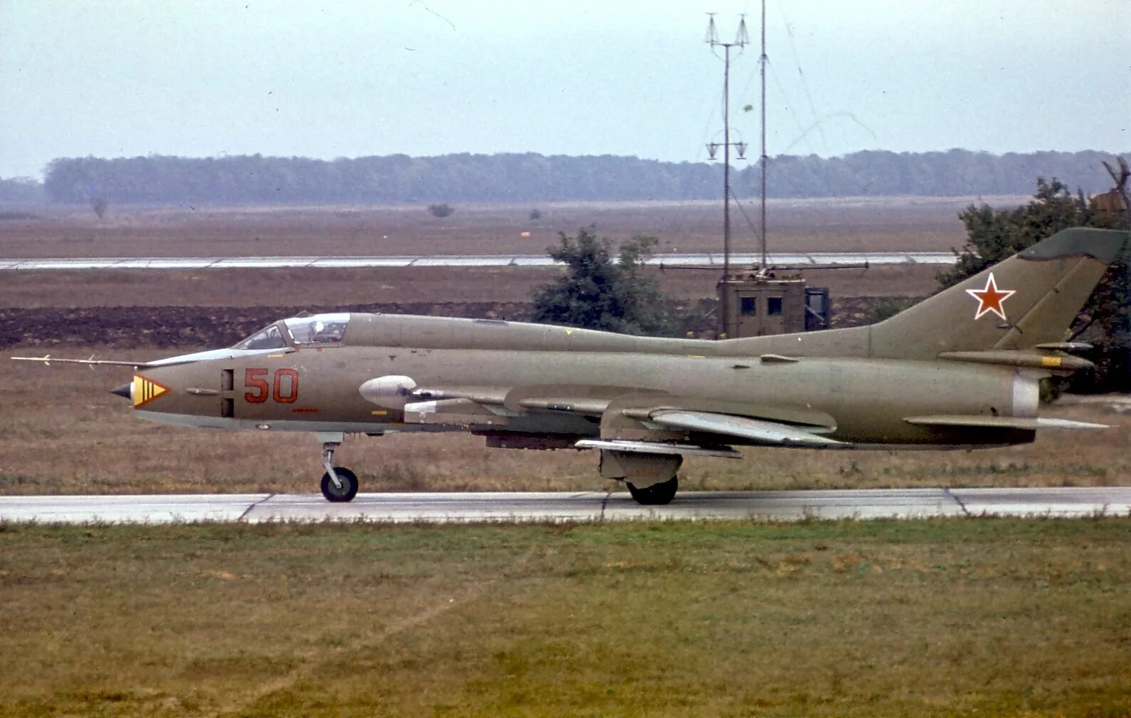 Су-17 истребитель-бомбардировщик. Су-17м3 Чирчик. Су-17/22. Су-17м3 ранний. Самолет 17 апреля