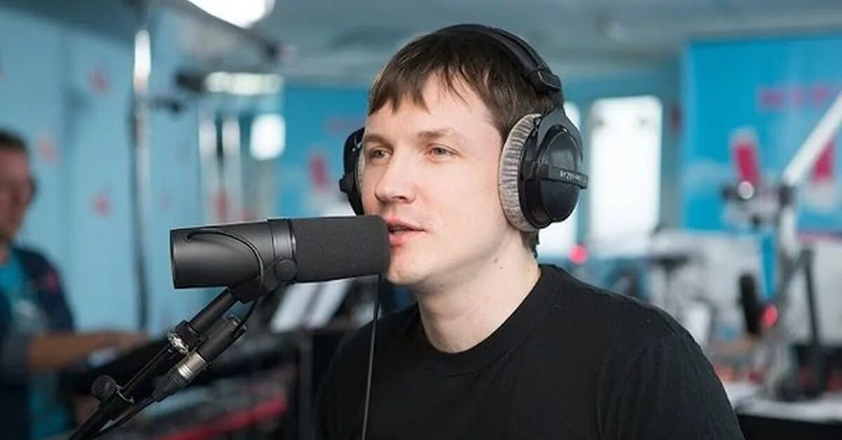 Детка забудь меня только по братски. Братья по. Хипиш. По братски. Нёма ft.
