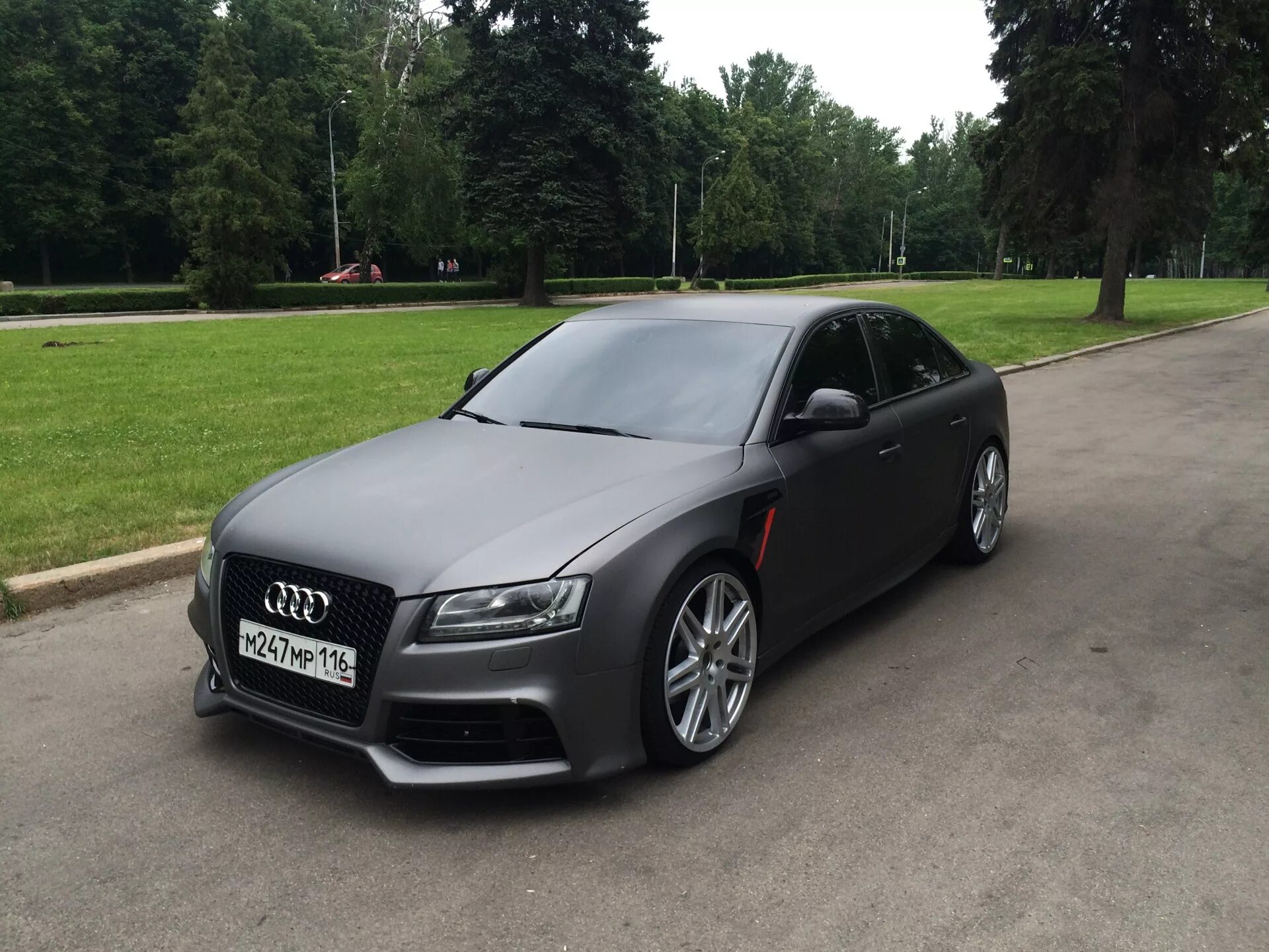 Audi a4 серый матовый. Audi a4 2009. Ауди а4 2008. Audi a4 b8 матовая. Купить а4 ростове