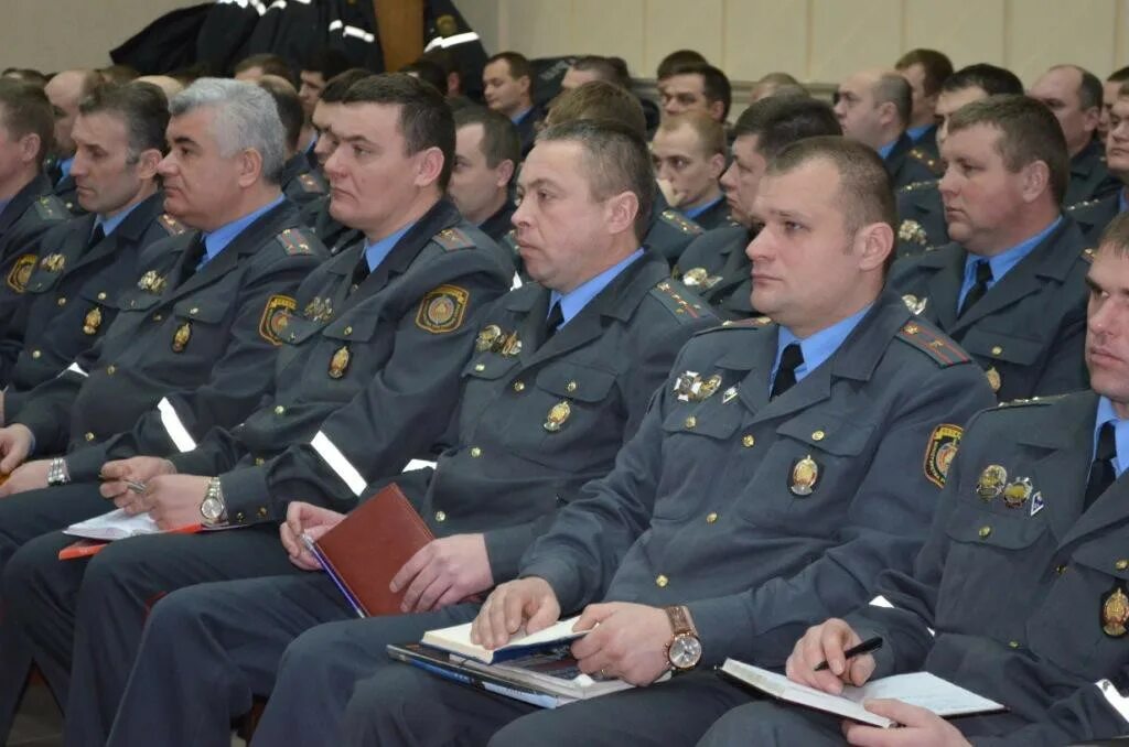 Начальник ровд города бобруйска. Начальник увд бобруйского горисполкома. Зам начальника по идеологии увд бобруйского горисполкома. Лучший работник обэп. Начальник увд бобруйского горисполкома.