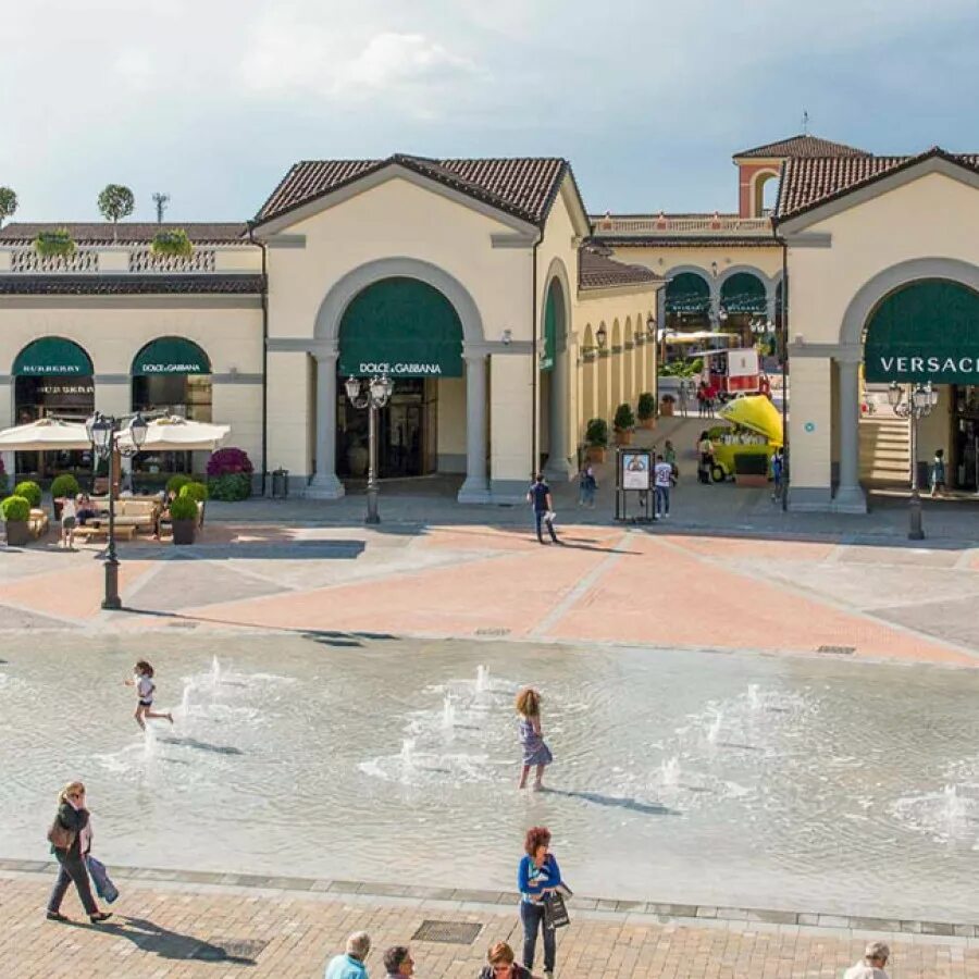 Serravalle outlet. Серравалле Скривия. Серравалле аутлет. Аутлет Серавали Серравалле.