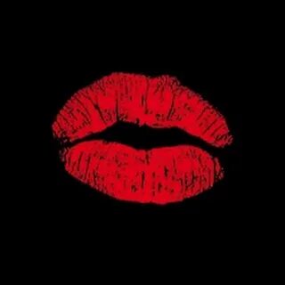 Kiss red