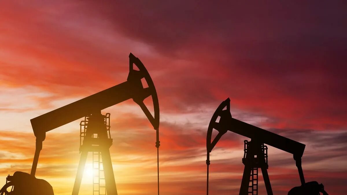 Нефть возобновляемая или нет. Нефтяная промышленность. добыча нефти. нефть и природный газ. нефтедобывающая промышленность.
