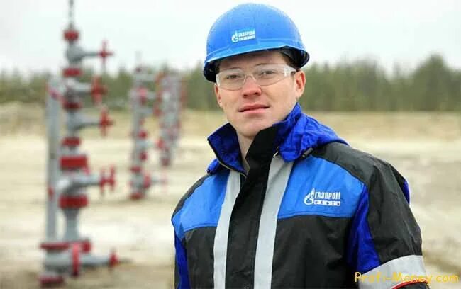 Газпромнефть сотрудники. Рабочая одежда газпрома. Сколько работников в газпроме. Работник газпрома. Ооо «газпромнефть-хантос» месторождение.