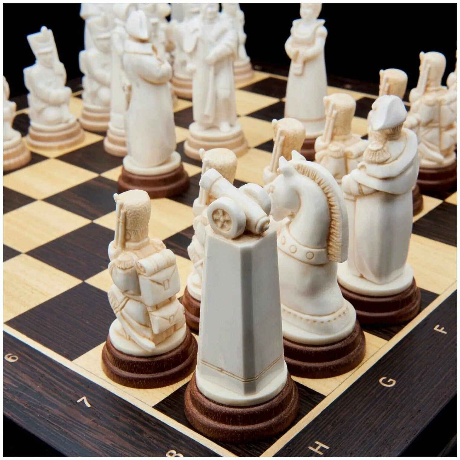 шахматы из слоновой кости геннадий падерин. шахматы из кости. шахматы со слоновой кости. костяные шахматы. шахматы слоновая кость ссср.