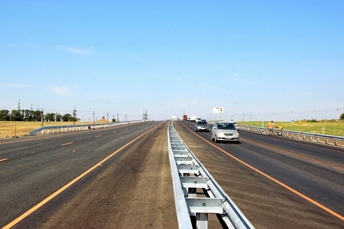 Ростов таганрог автодорога. Таганрог ростов на дону дорога. Таганрогская трасса ростов. Развязка на 9 км дороги ростов таганрог. Ростов на дону граница с украиной.