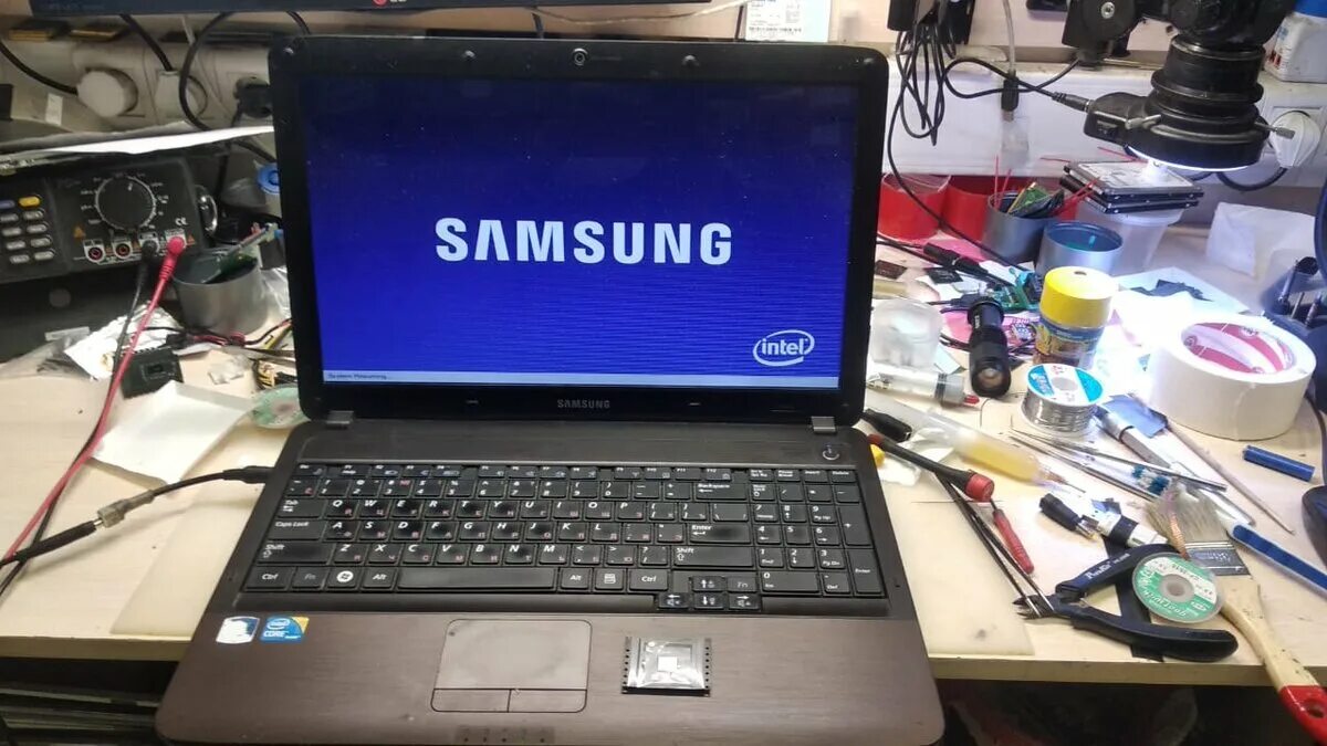 Samsung r540. Samsung Nr-r540. Ноутбук Samsung r540. Samsung r540 SSD.