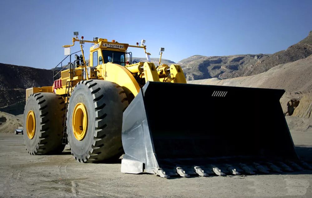 Earth moving vehicles. Землеройные машины в строительстве. Гок как устроен. Скрепер k-tec 1263 adt. Geotechnical engineering.