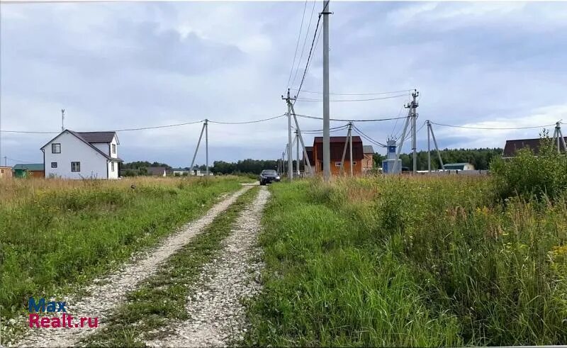 Деревня лужки истринский район. Деревня малахово кировская. Деревня лужки поселение михайлово-ярцевское. Деревня лужки. Деревня лужки каменск-уральский.