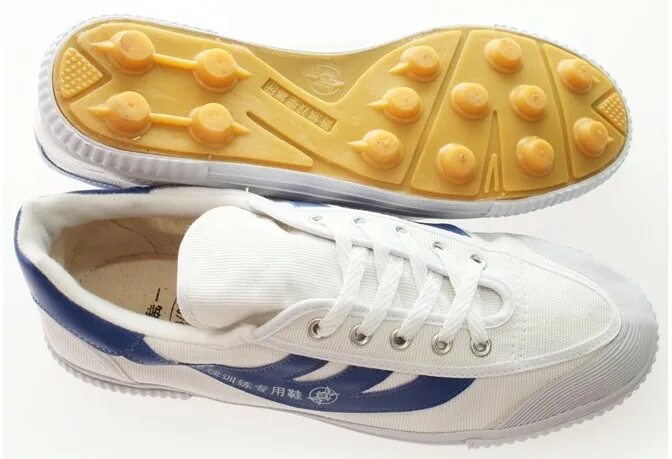 Виды подошв ботинок. Подошва кроссовок как называется. Nike shox tl black white. Подошва кроссовок как называется. Кроссовки строение.