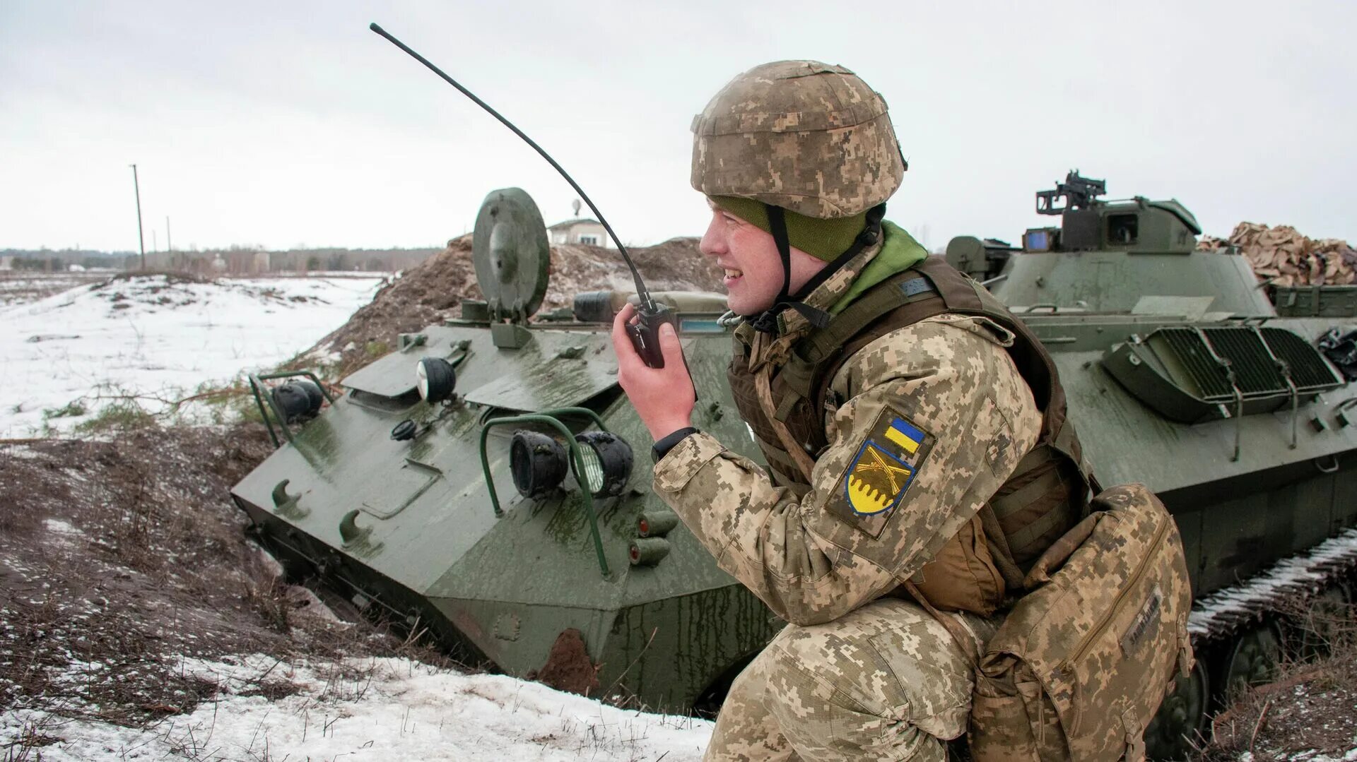 Украинские войска. Украинская армия. ВСУ Украина армия. Боевые машины России.