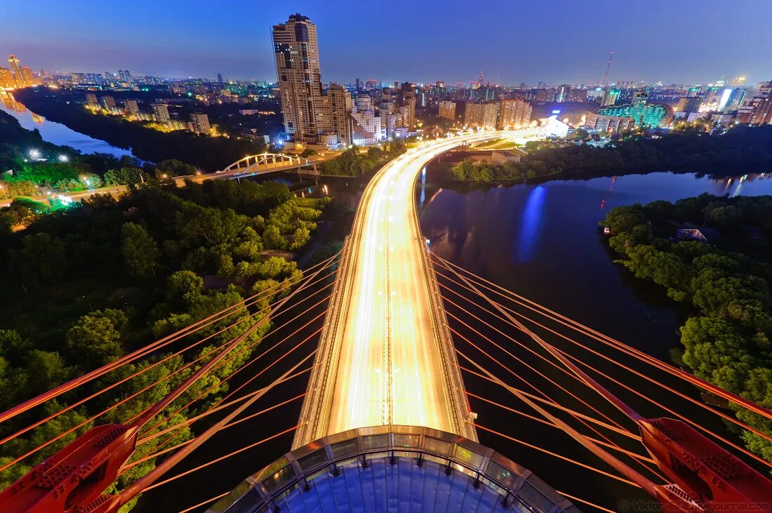 Рашн мост. Живописный мост крылатское. краснопресненская магистраль живописный мост. живописный мост в москве. вантовый мост в москве смотровая.