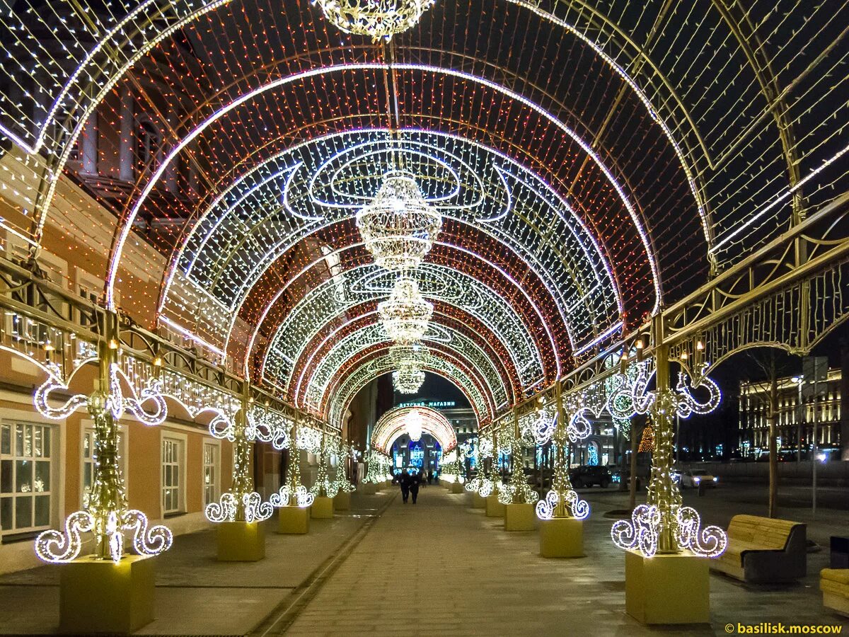 Москва лубянка новый год 2021. Китайский новый год город. Китайский новый год (chinese new year). Китай город москва 2022. Китайский новый год арт.