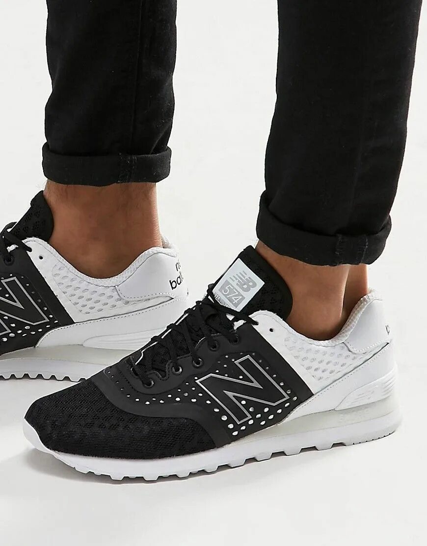 Кроссовки на н. New Balance 574 мужские. New Balance 574 reengineered. New Balance 574 мужские черные. Нью бэланс кроссовки мужские.