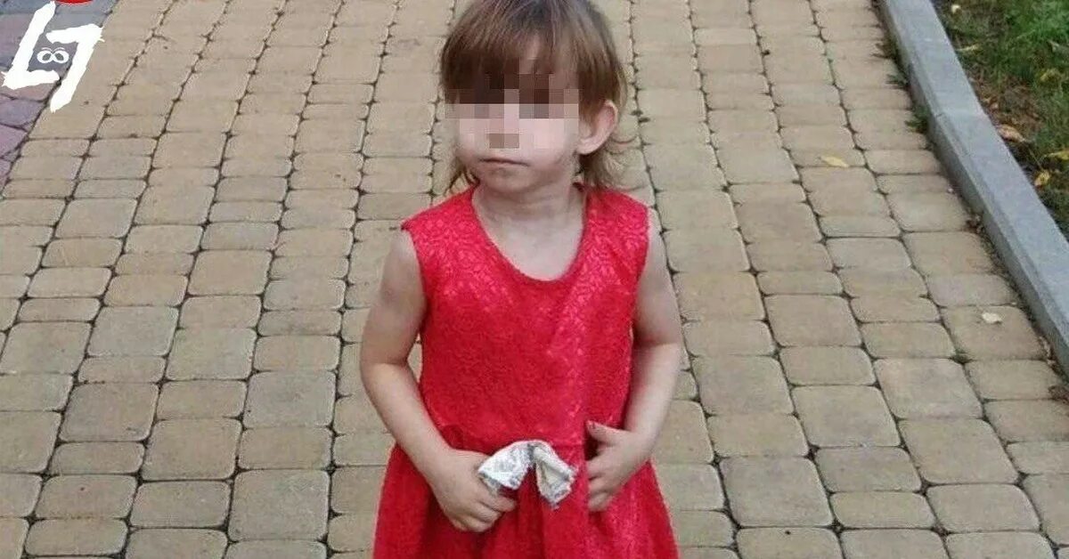 Маленькую девочку пятилетнюю. Пятилетняя девочка. 5 летняя девочка. в новокузнецке подожгли девочку. сильная 5 летняя девочка.