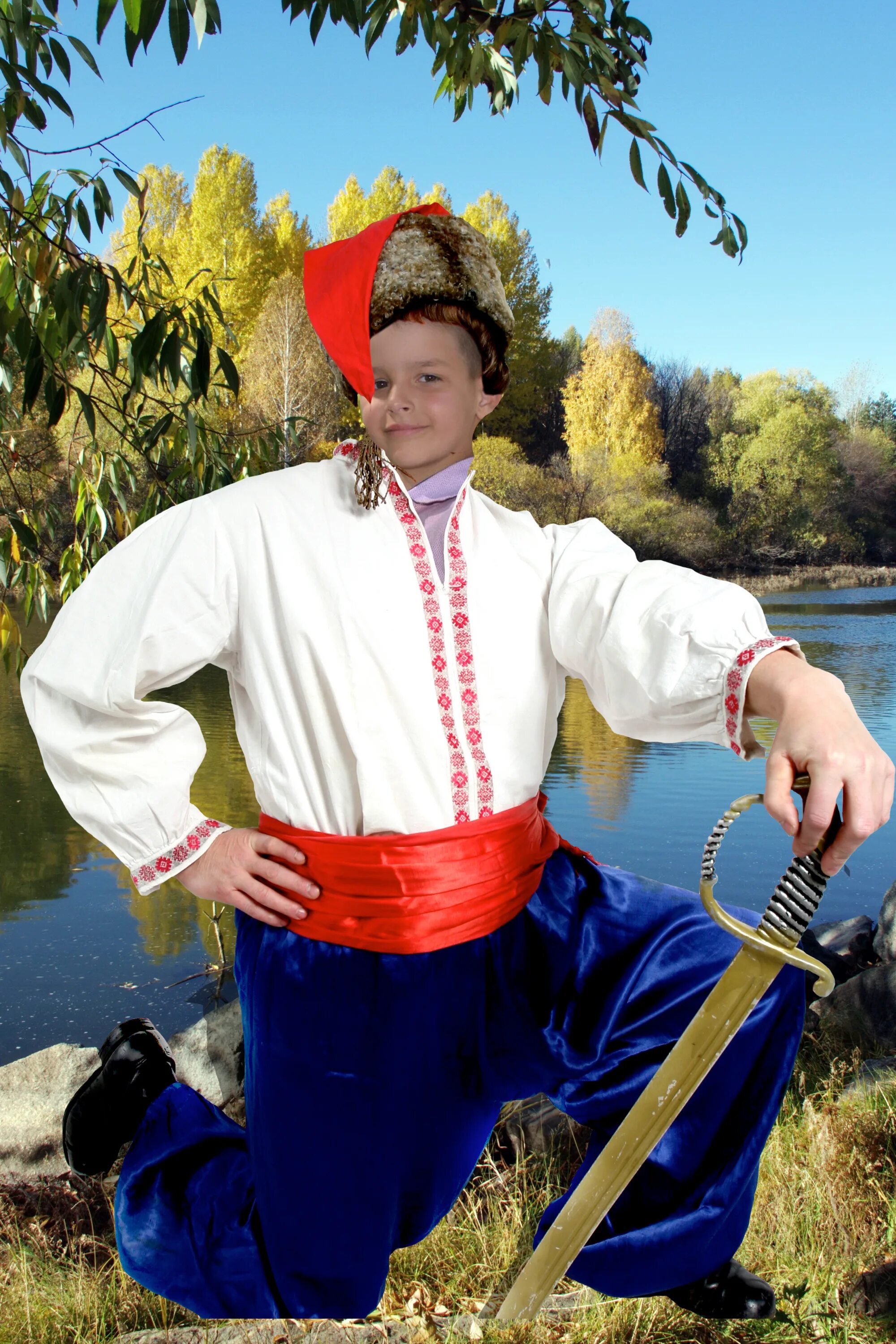 Парадная казачья форма донских казаков. Украинцы не казаки. Атаман кубанского казачьего войска. Костюм атамана платова. Сидор белый казачий атаман.