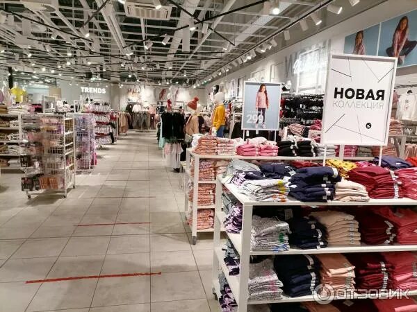 Синсей инет магаз санкт петербург. Бюджетные магазины одежды в санкт петербурге. sinsay магазин ассортимент. магазин sinsay спб. sinsay гатчина.