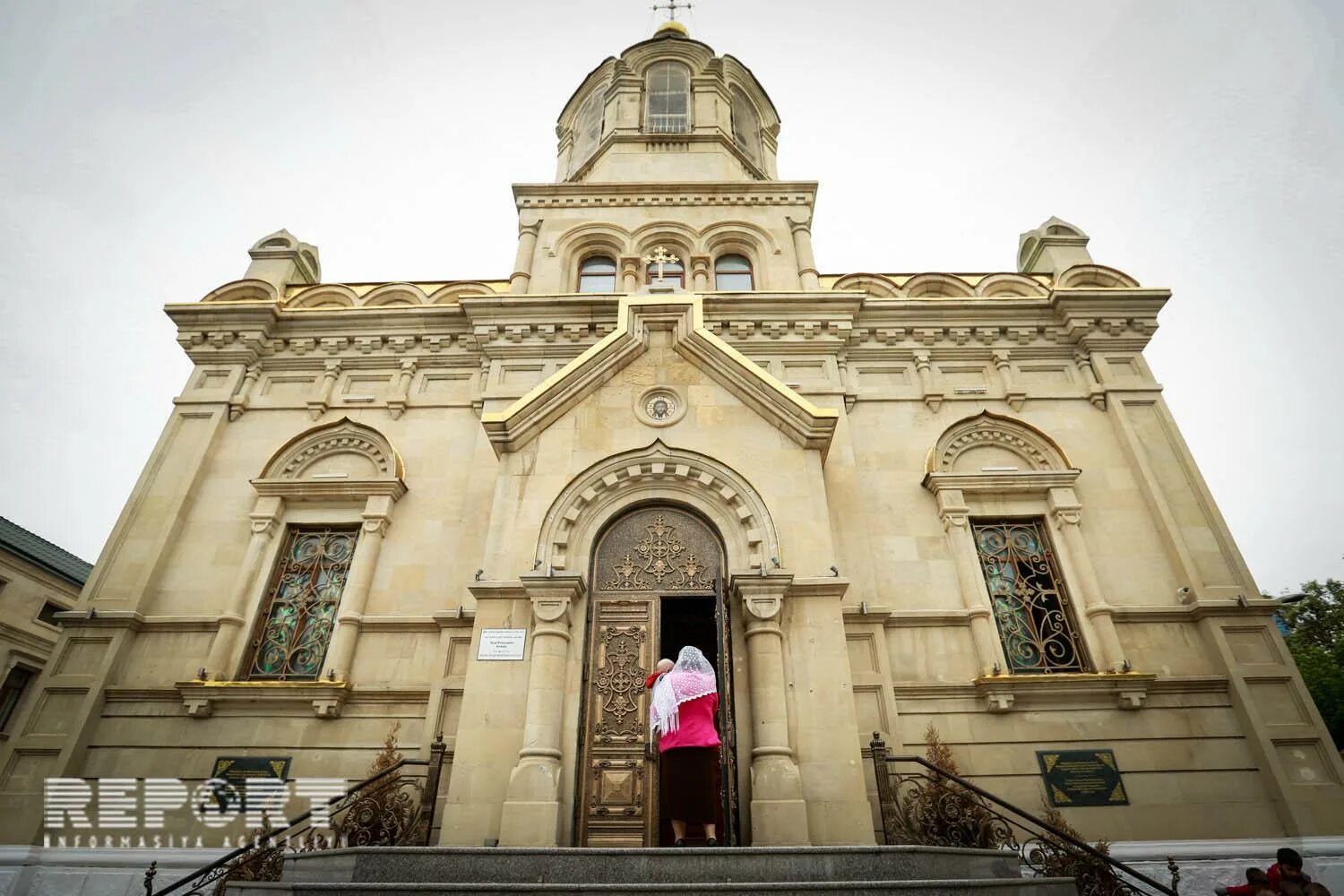 Храм жен мироносиц баку. Жен-мироносиц баку. Жен-мироносиц баку. Церковь на 28 мая баку. Православные храмы в баку.