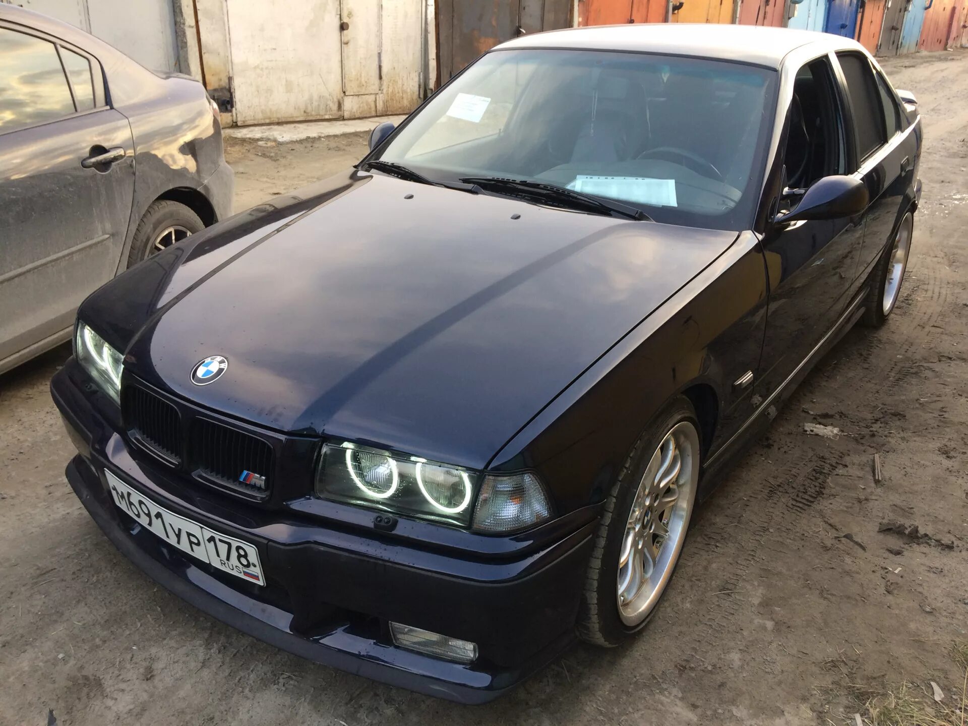 Бмв 520 1997. Bmw 540i 1997. Бмв 1997 года. Бмв 523 е39 1997. Бмв 523 1997.