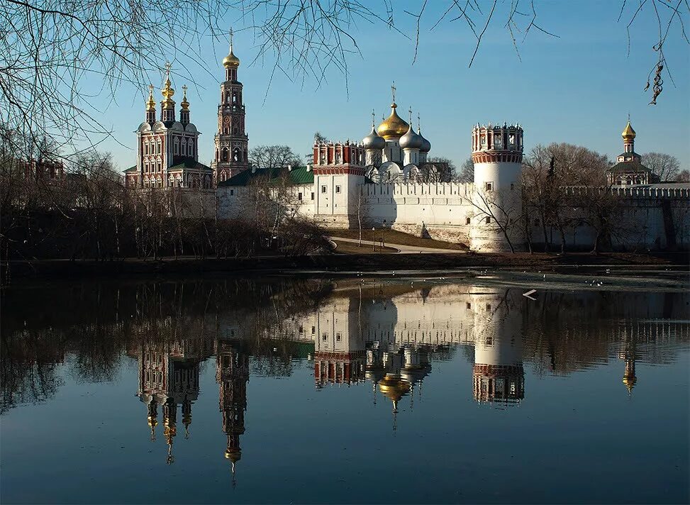 Известные монастыри москвы. Смоленский Новодевичий монастырь. Богородице-Смоленский Новодевичий женский монастырь, Москва. Новодевичий женский монастырь 1524. Новодевичьем монастыре, — Смоленская Богородица.