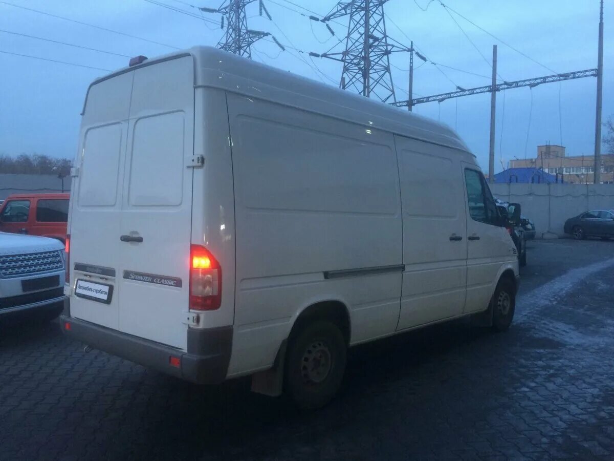 Спринтер классик авито. W909 Sprinter 311 CDI. Мерседес Спринтер Классик w909. Mercedes Sprinter Classic w909. Sprinter Classic 311 CDI фургон.