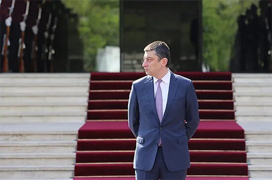 Смена премьер министра. Смена премьер министра. Смена премьер министра. Смена премьер министра. Смена премьер министра.