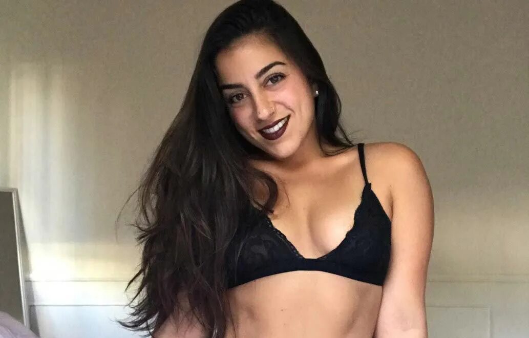Lena am. Lena the plug. lena nersesian. лена нерсесян lena nersesian.
