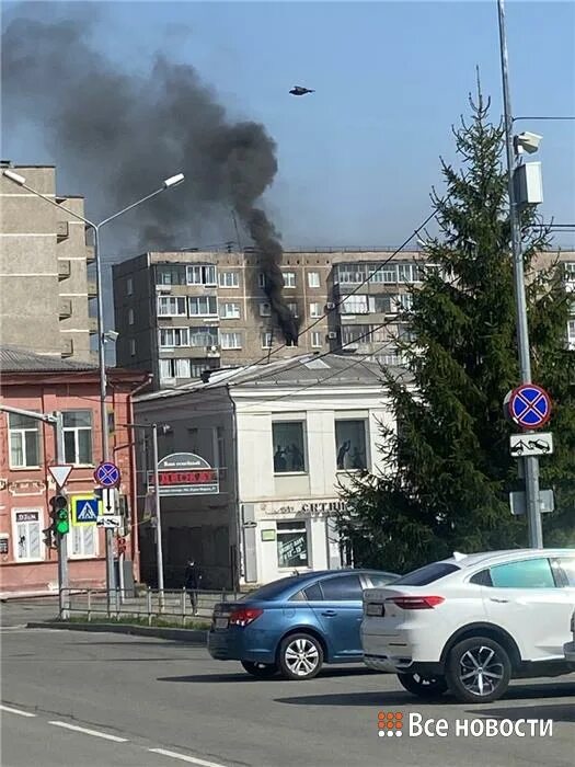 Тагил что случилось. Тагил ломоносова 11. пожар в квартире. пожар на предприятии. пожар в квартире фото.