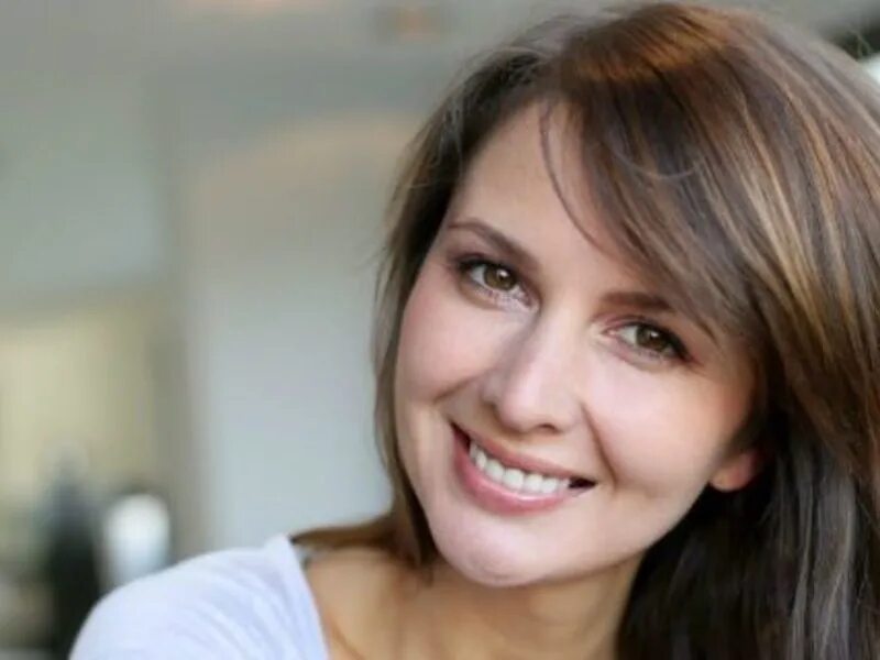 Красивые женщины за 40. Красивые женщины дома. Женщины 35 40 откровенность. Crystallxx фото. Гемма аткинсон.