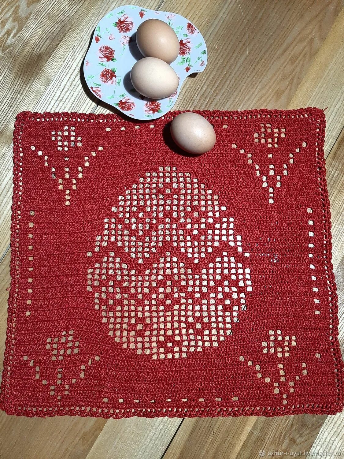 Салфетка пасхальная крючком в технике