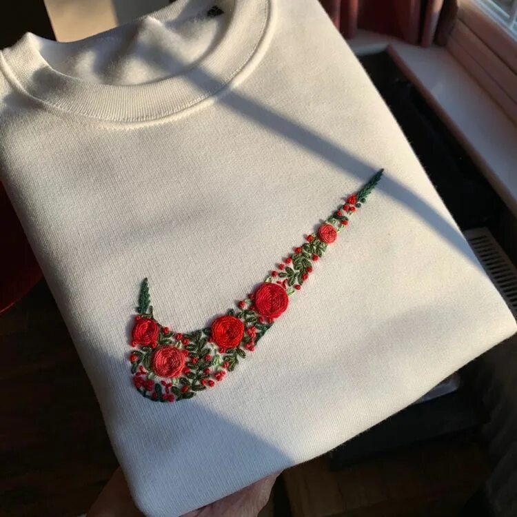 Вышивка