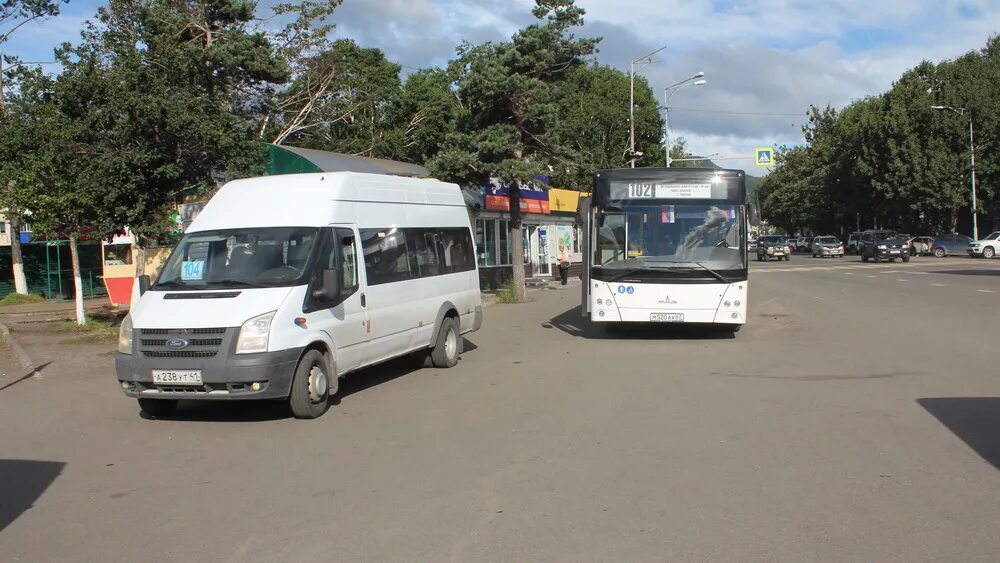 Камчатская 104. 104 Автобус Петропавловск-Камчатский. Елизово (город)автостанция. Автостанция Елизово. Маршрут автобуса 102 Петропавловск-Камчатский Елизово.