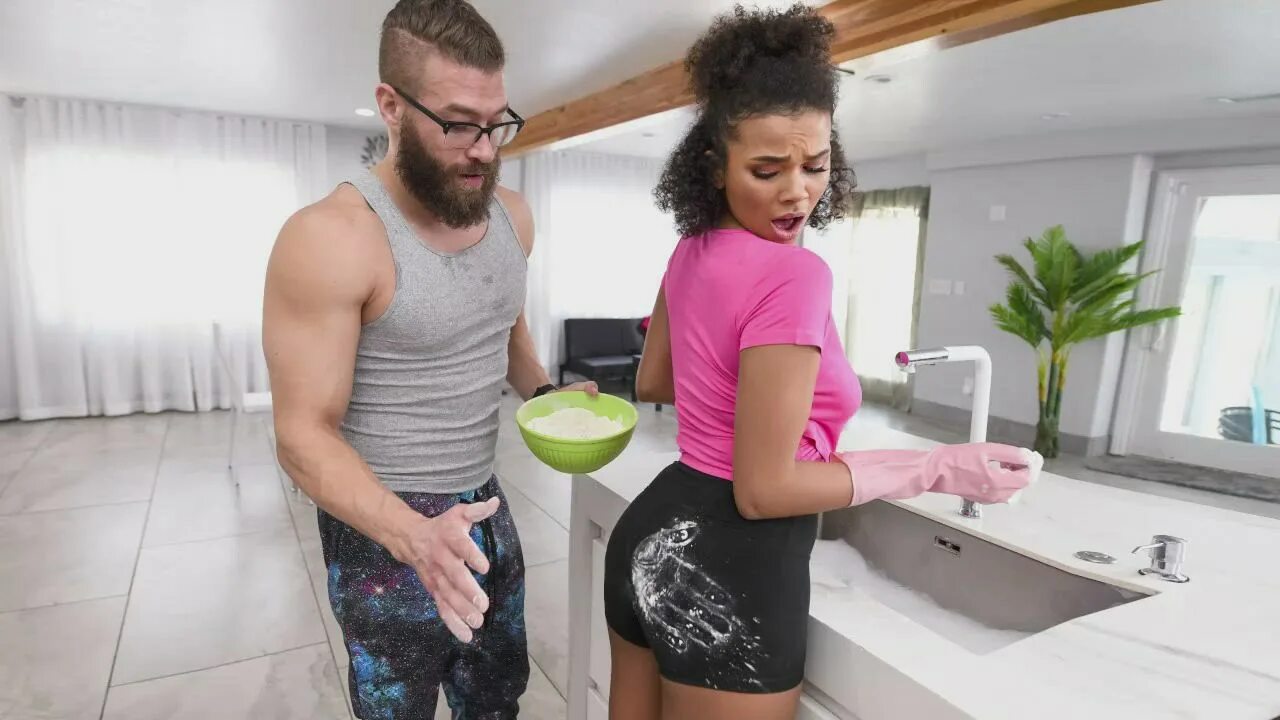Brazzers С Братом
