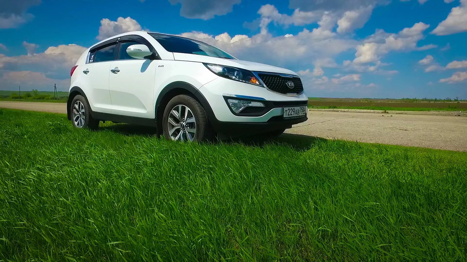 Спортейдж 3 видео. Sportage 3. Kia Sportage 3. Спортейдж 3 или 4. Спортейдж 3 кросс.